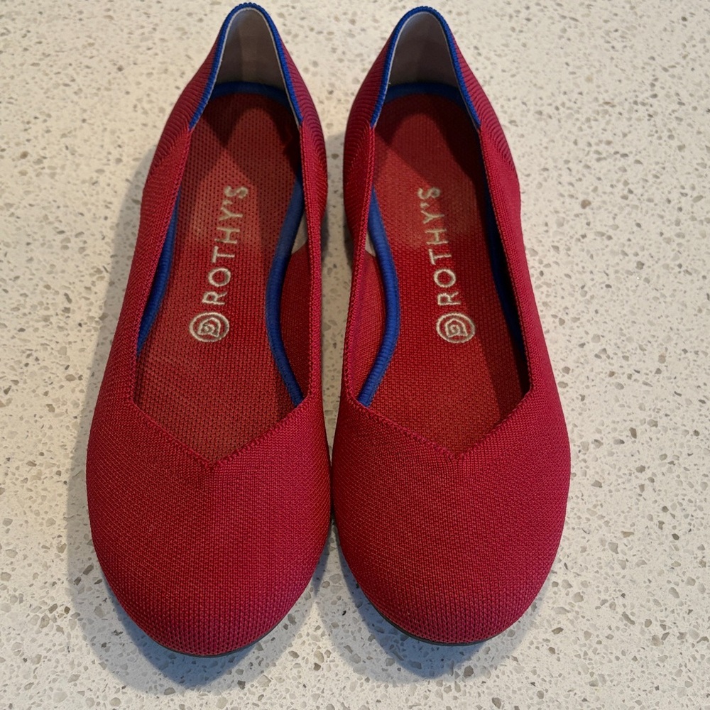Rothy’s red flat